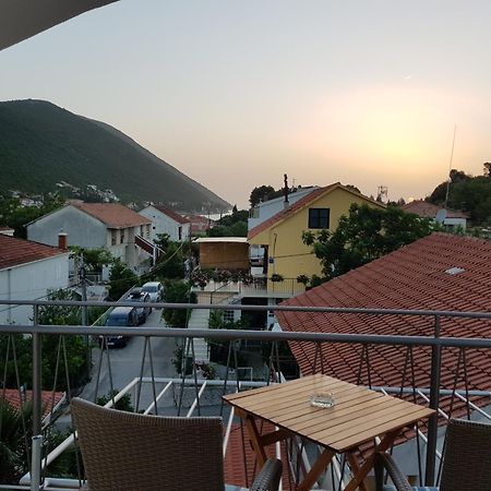 Apartmani Mlaja Trpanj Phòng bức ảnh